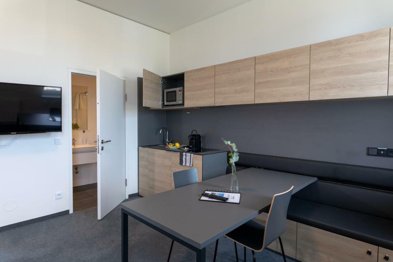Tt-Rooms - Kontaktlos Mit Self Check-In I Free Parking Graz Exterior foto