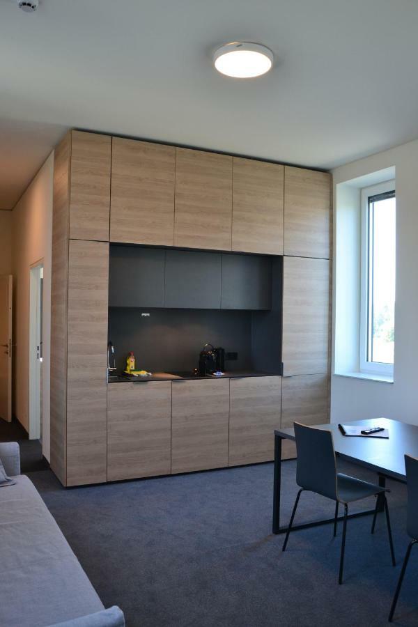 Tt-Rooms - Kontaktlos Mit Self Check-In I Free Parking Graz Exterior foto