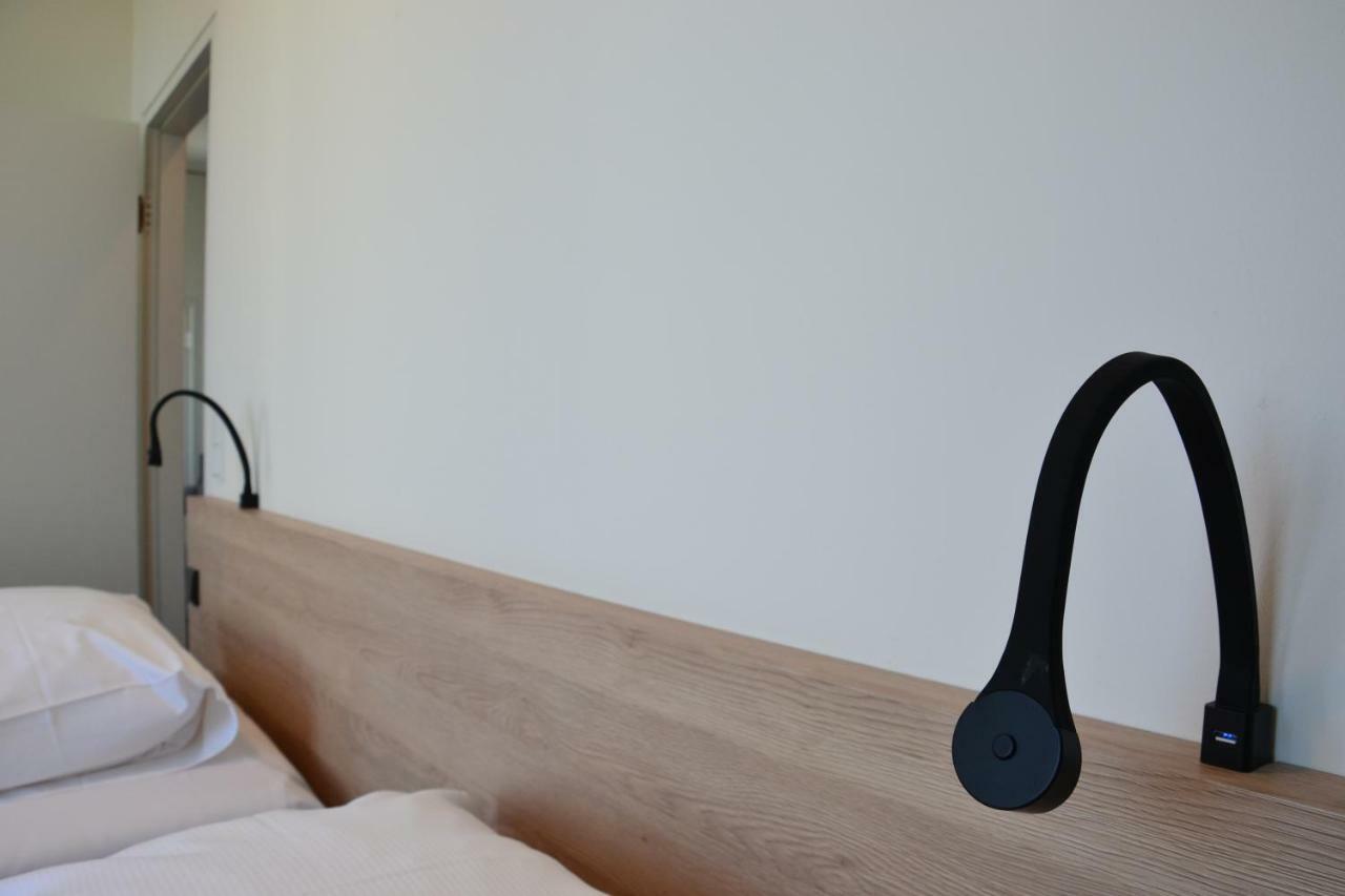 Tt-Rooms - Kontaktlos Mit Self Check-In I Free Parking Graz Exterior foto