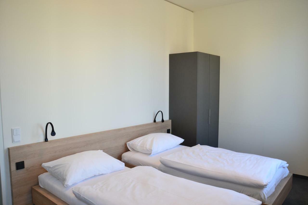 Tt-Rooms - Kontaktlos Mit Self Check-In I Free Parking Graz Exterior foto